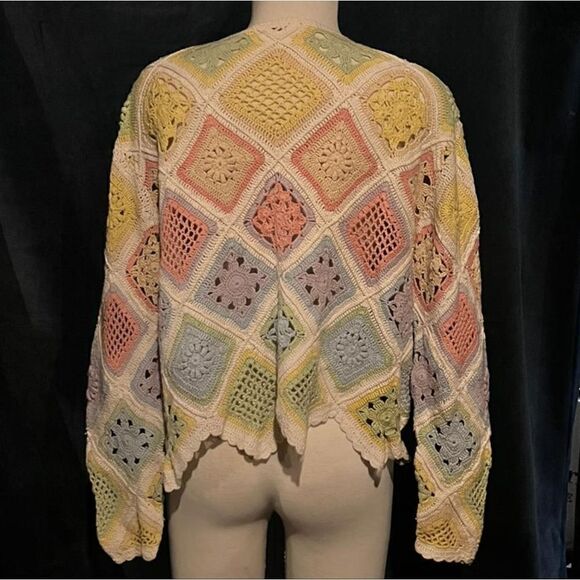 Cute Knitted sweater Large multi Color - Picture 2 of 3